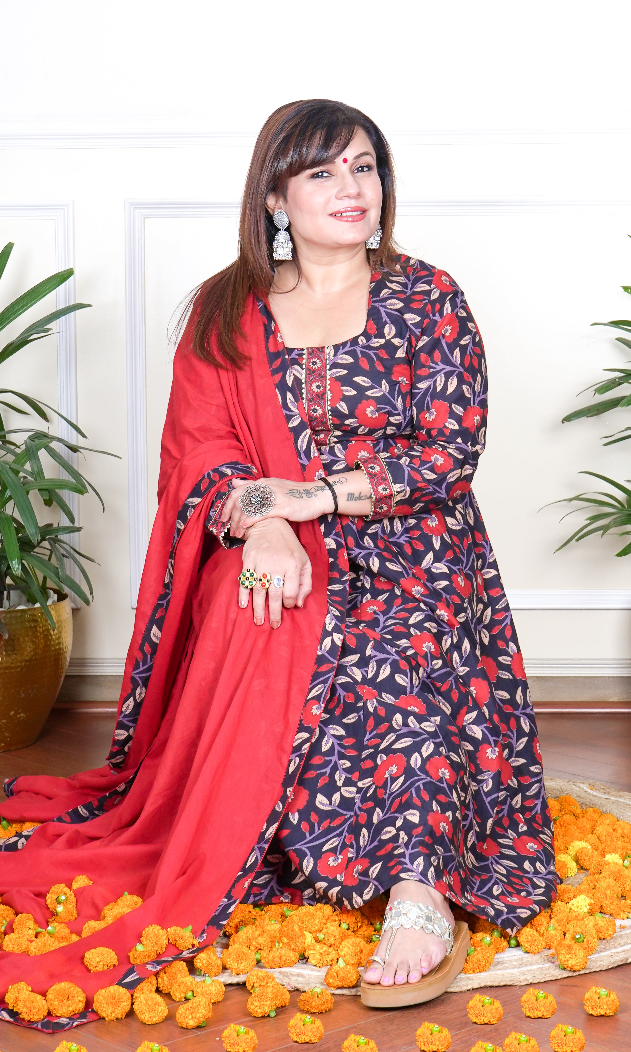 FLORAL PRINTED KALIDAAR KURTA WITH PANT AND DUPATTA