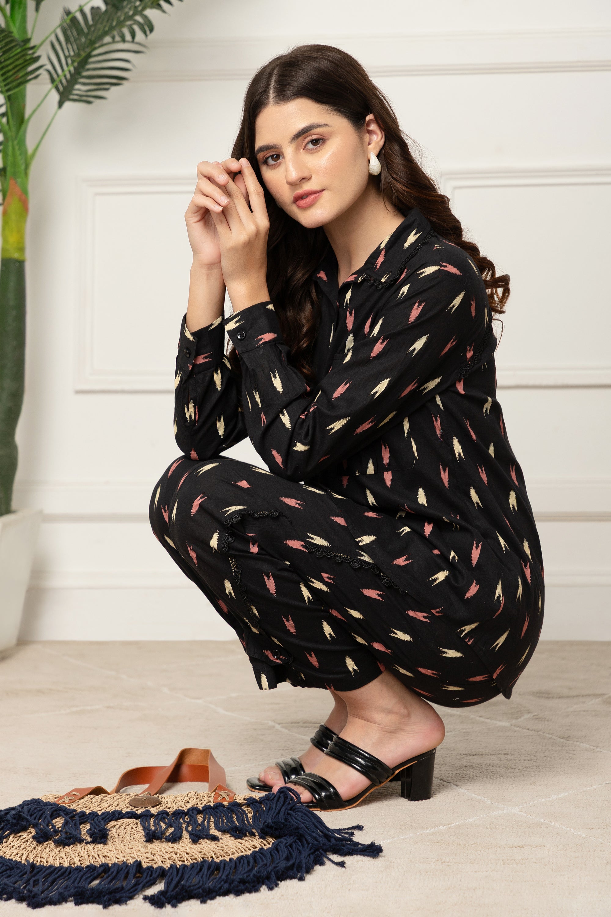 Dafni Black Abstract Printed Cotton Coord Set For Women
