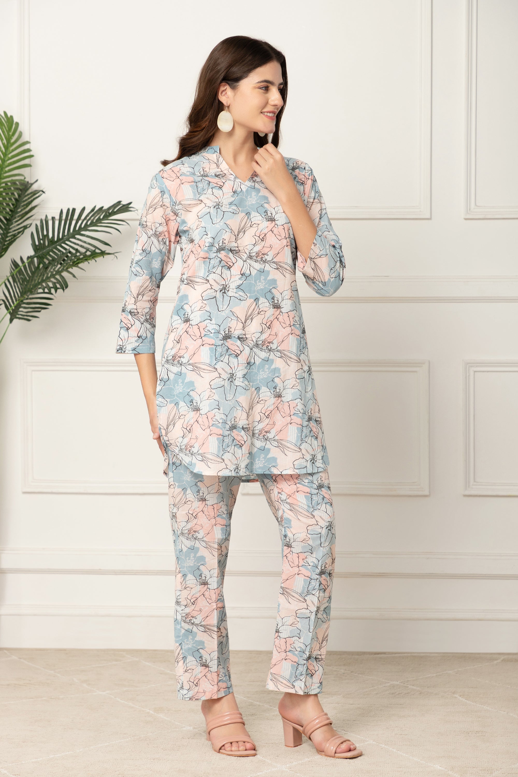 Dimitra White Printed Coord Set For Women