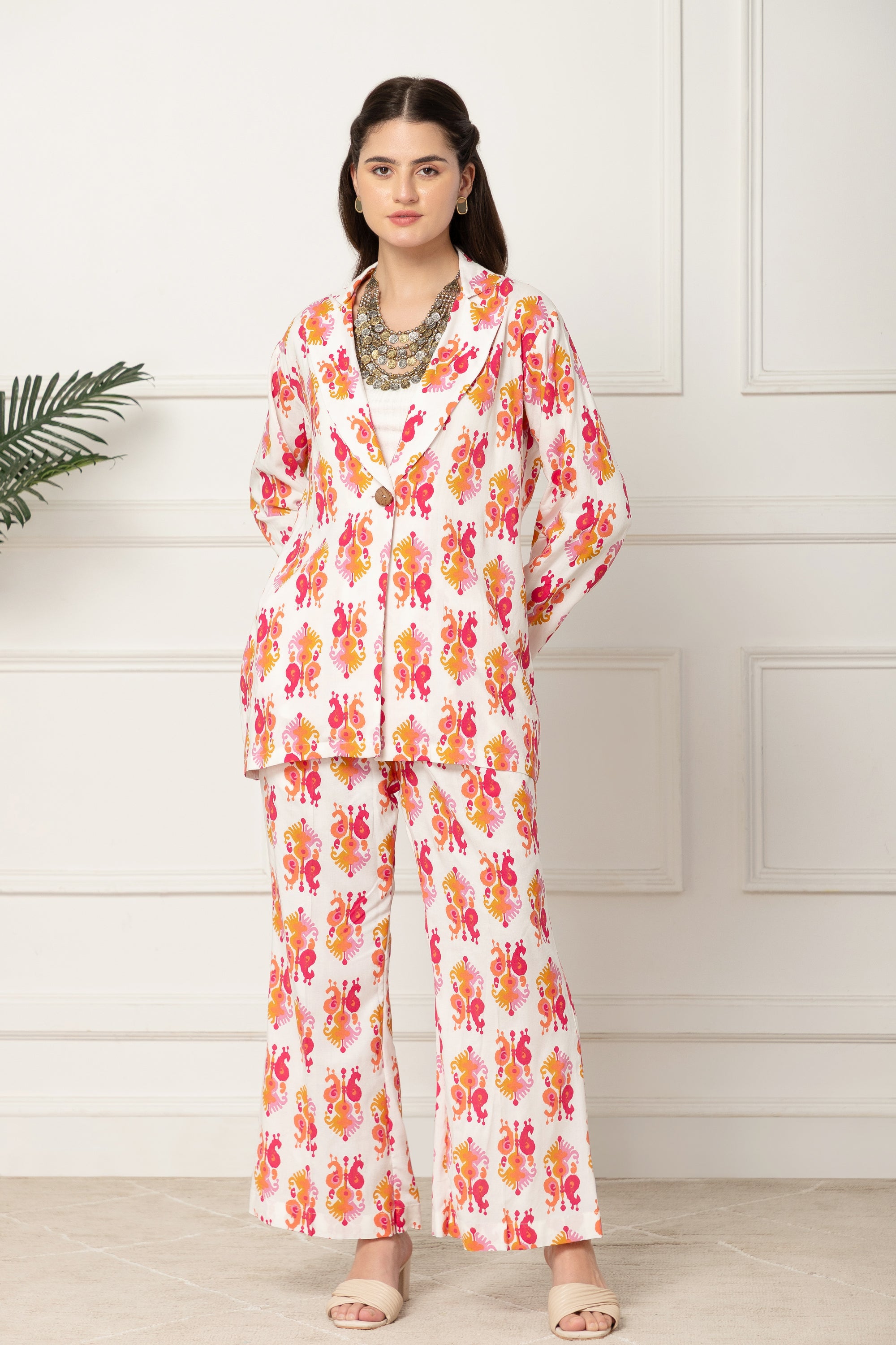 Phoebe White and Peach Floral Printed Coord Set For Women