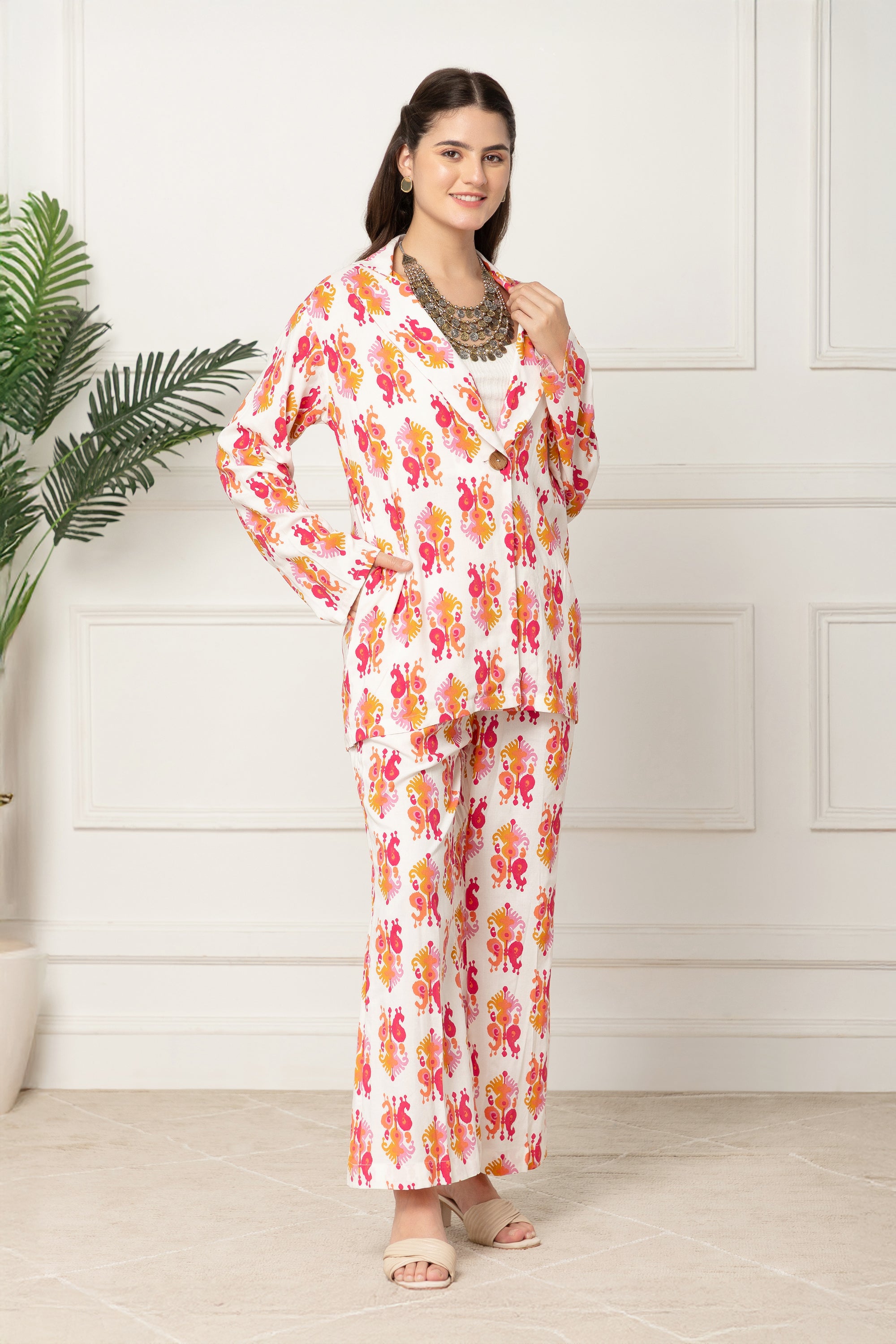 Phoebe White and Peach Floral Printed Coord Set For Women