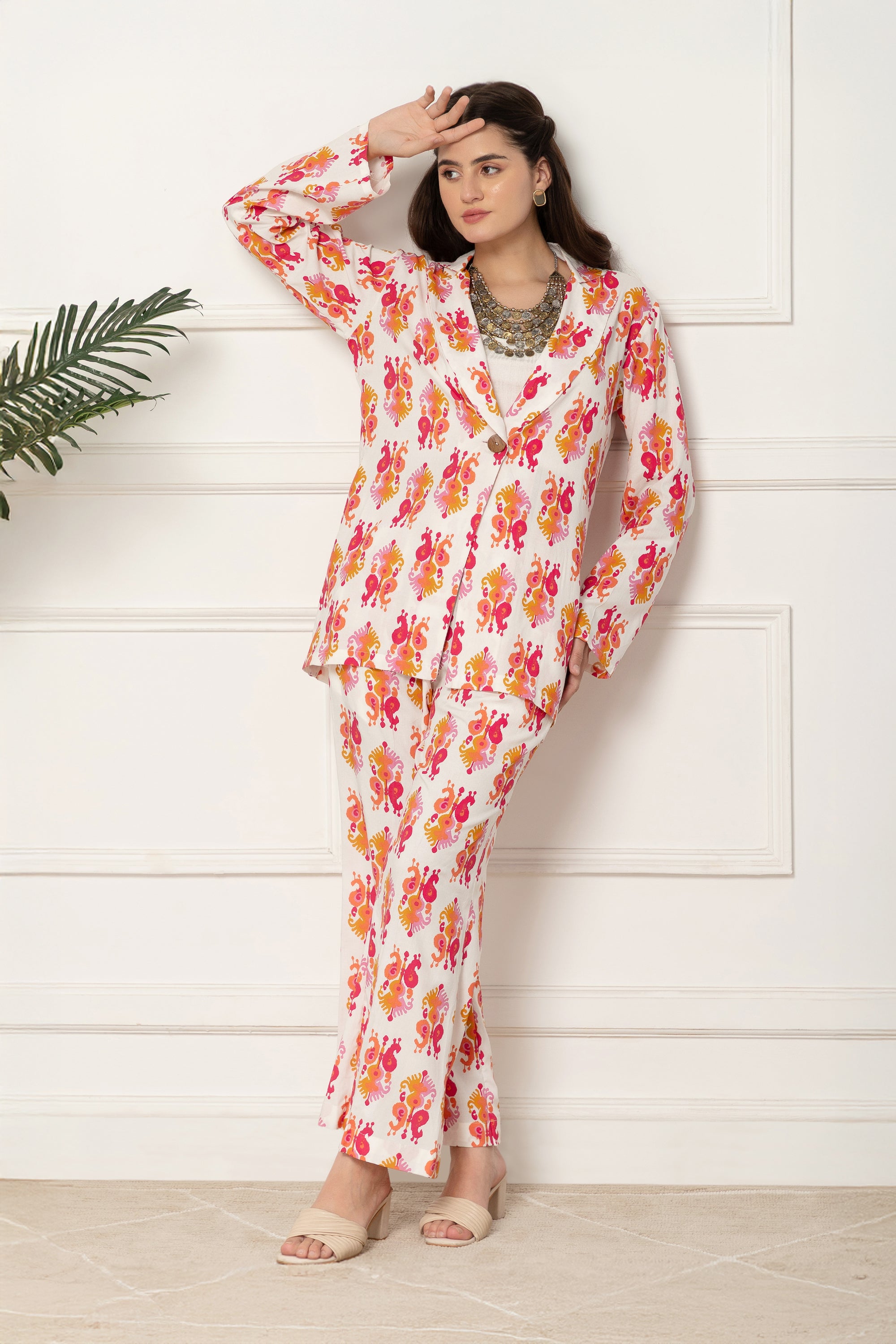 Phoebe White and Peach Floral Printed Coord Set For Women