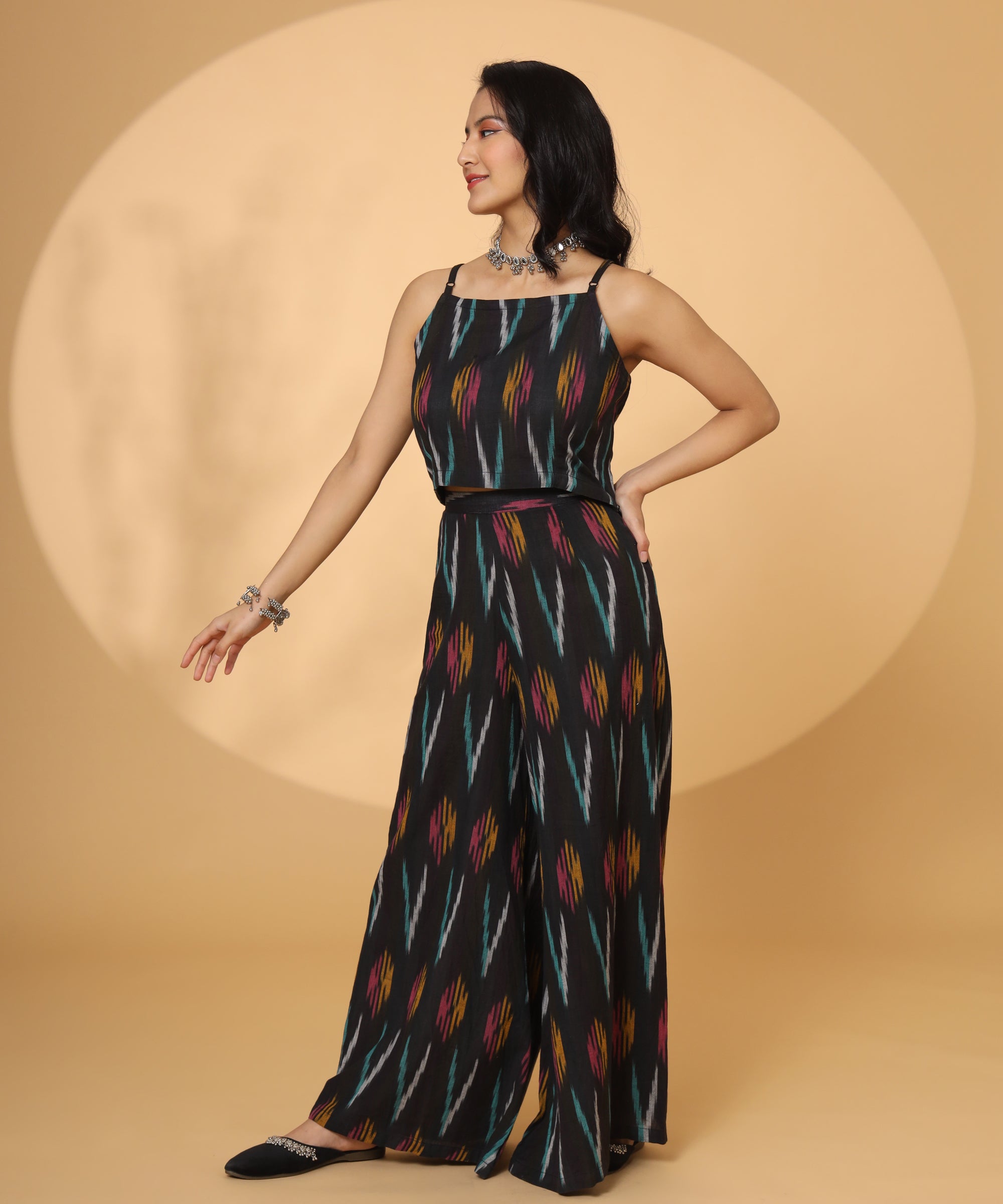 BLACK SLEEVELESS IKAT COORD SET FOR WOMEN