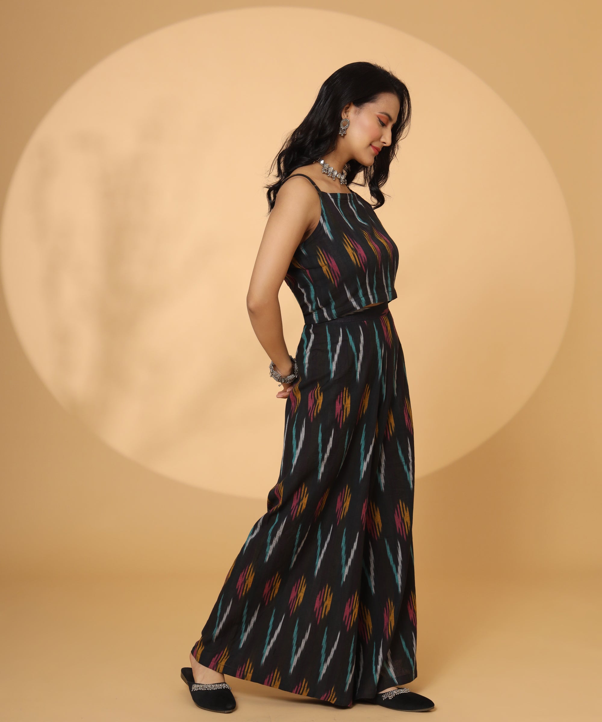 BLACK SLEEVELESS IKAT COORD SET FOR WOMEN