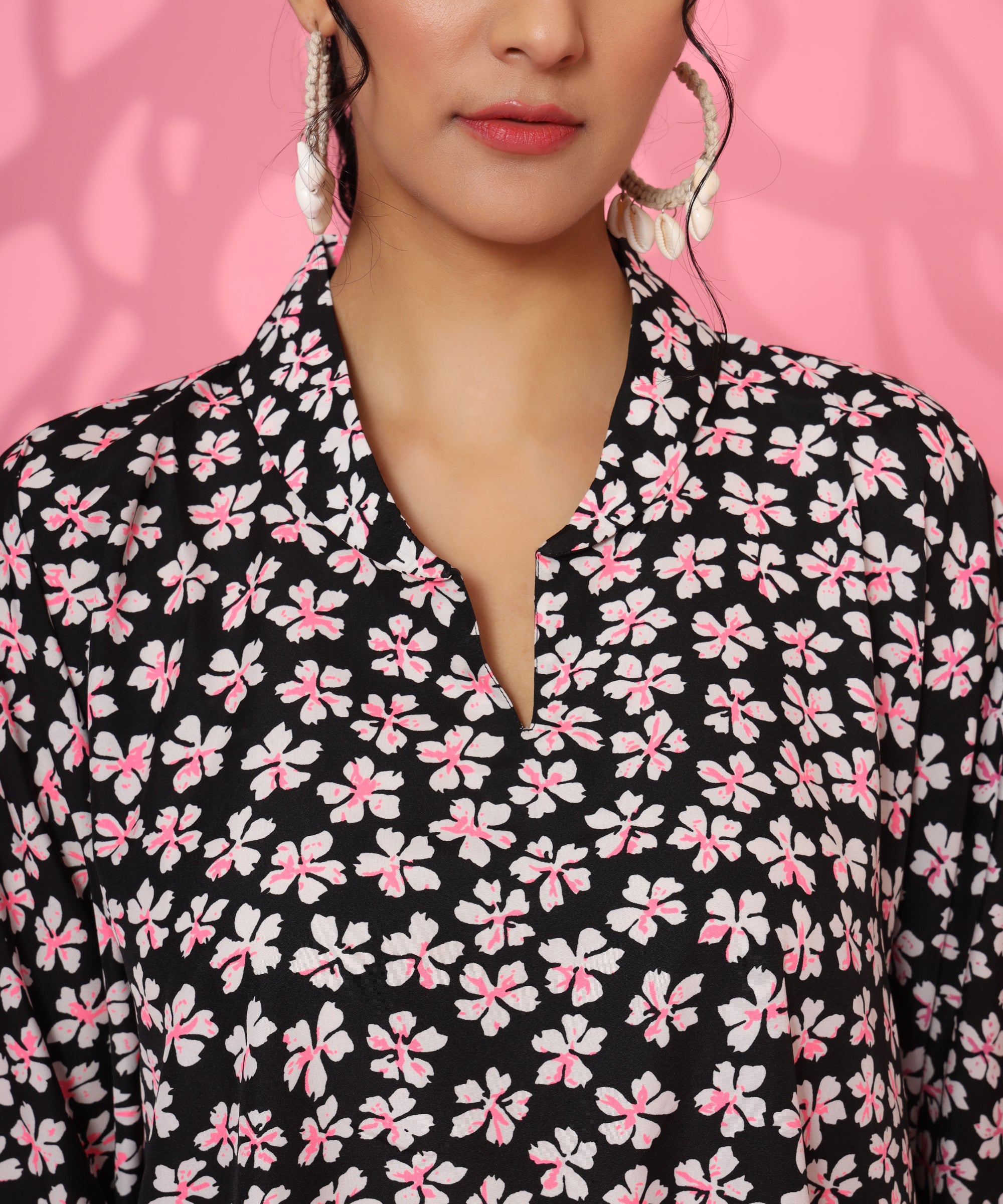 BLACK FLORAL PRINTED LOOSE FIT TOP FOR WOMEN