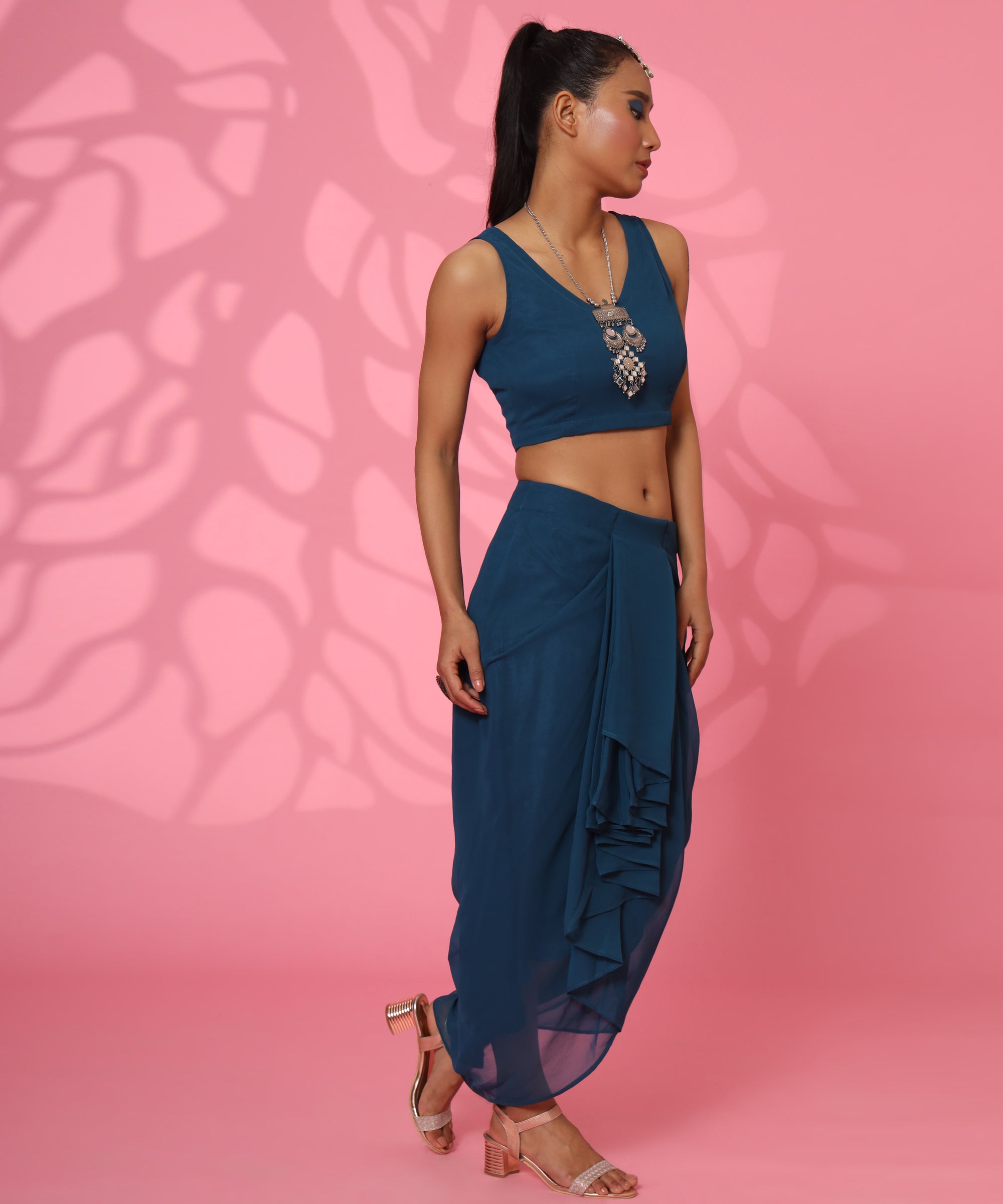 SLEEVELESS CROP TOP WITH DRAPED SKIRT FOR WOMEN
