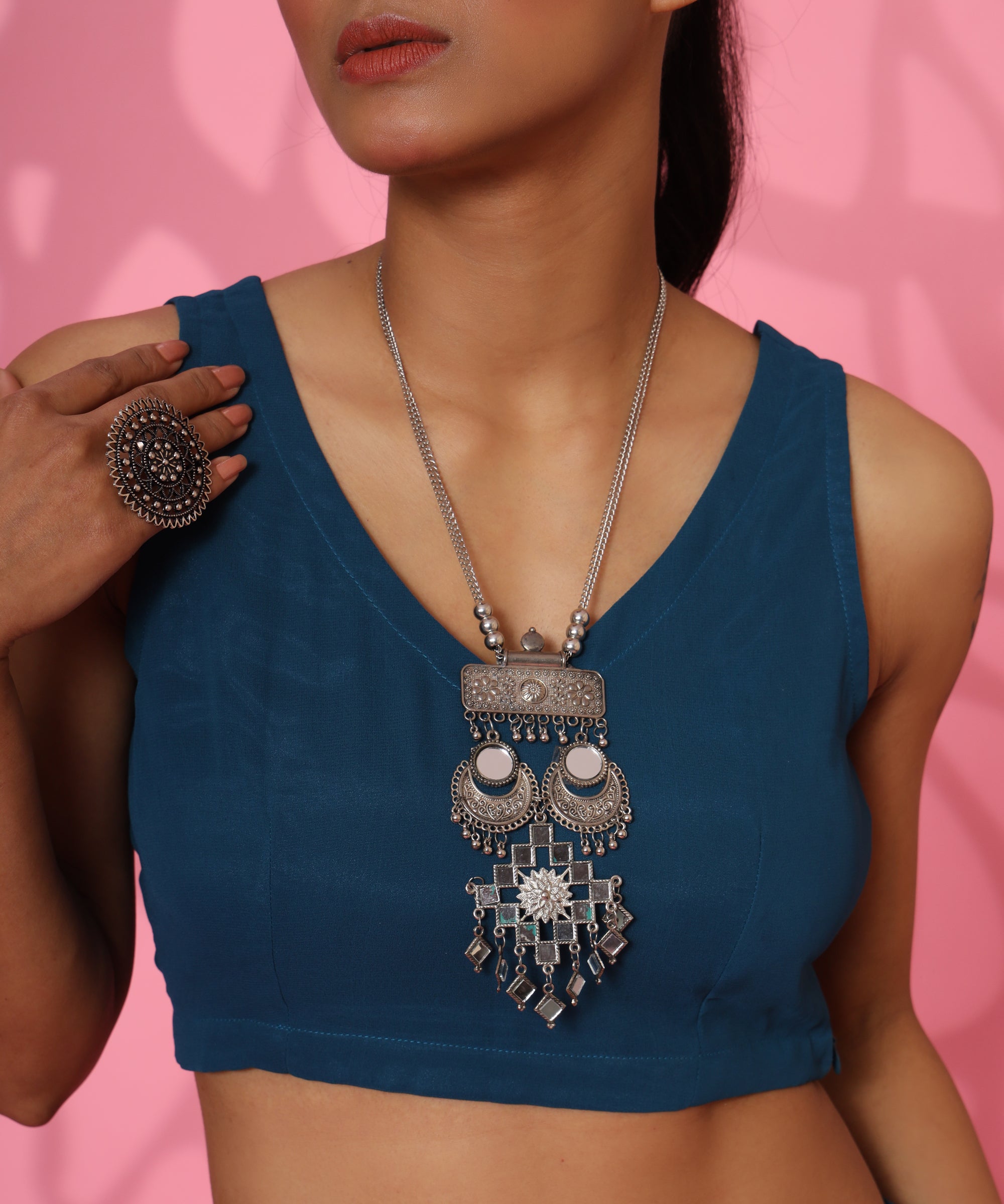 SLEEVELESS CROP TOP WITH DRAPED SKIRT FOR WOMEN
