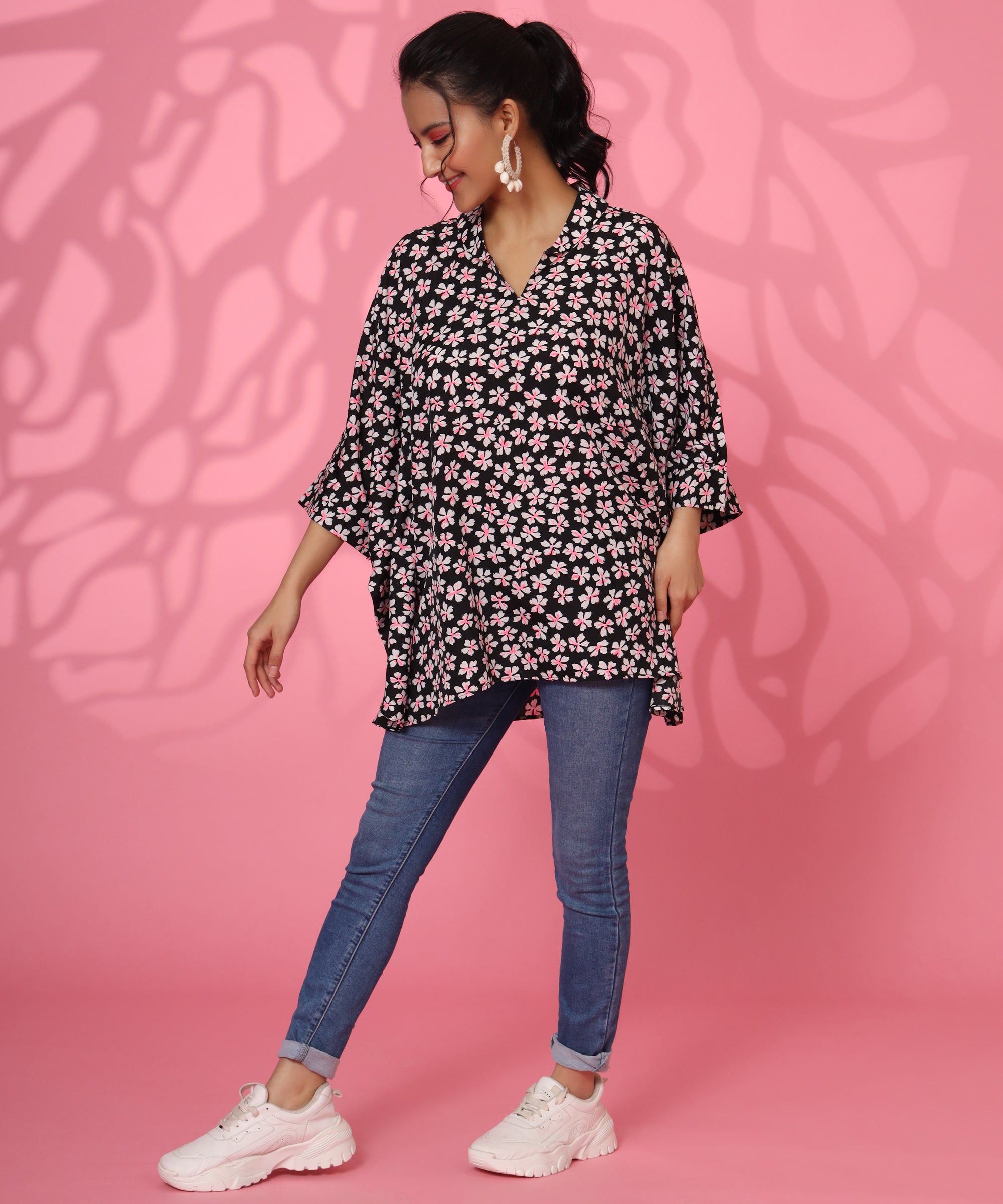 BLACK FLORAL PRINTED LOOSE FIT TOP FOR WOMEN