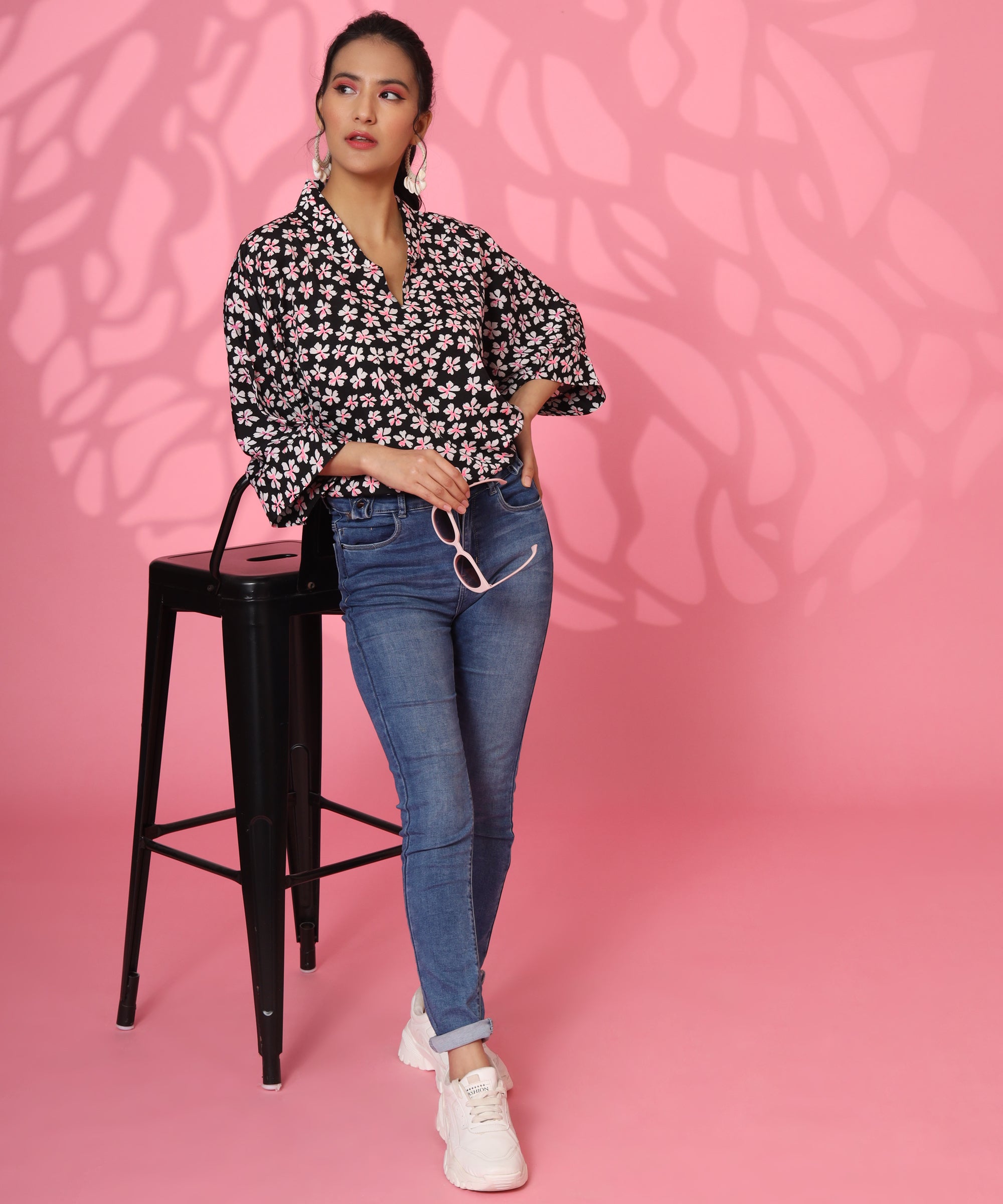 BLACK FLORAL PRINTED LOOSE FIT TOP FOR WOMEN